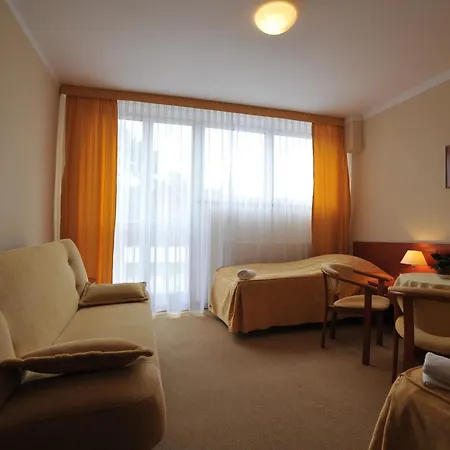 Nadmorski מיצ'יצ'ניו