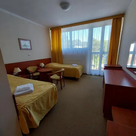 Nadmorski מיצ'יצ'ניו